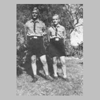 079-0058 Von links Helmut und Herbert Boehm am 27.08.1944 .JPG